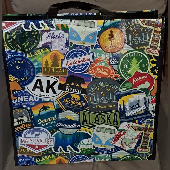 ALASKA OUTPOST REUSABLE TOTE BAG - Picture 5 of 16